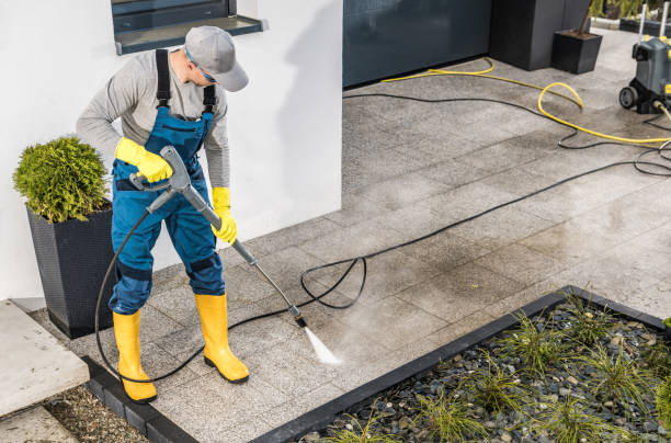 Fence Pressure Washing in Roswell, GA